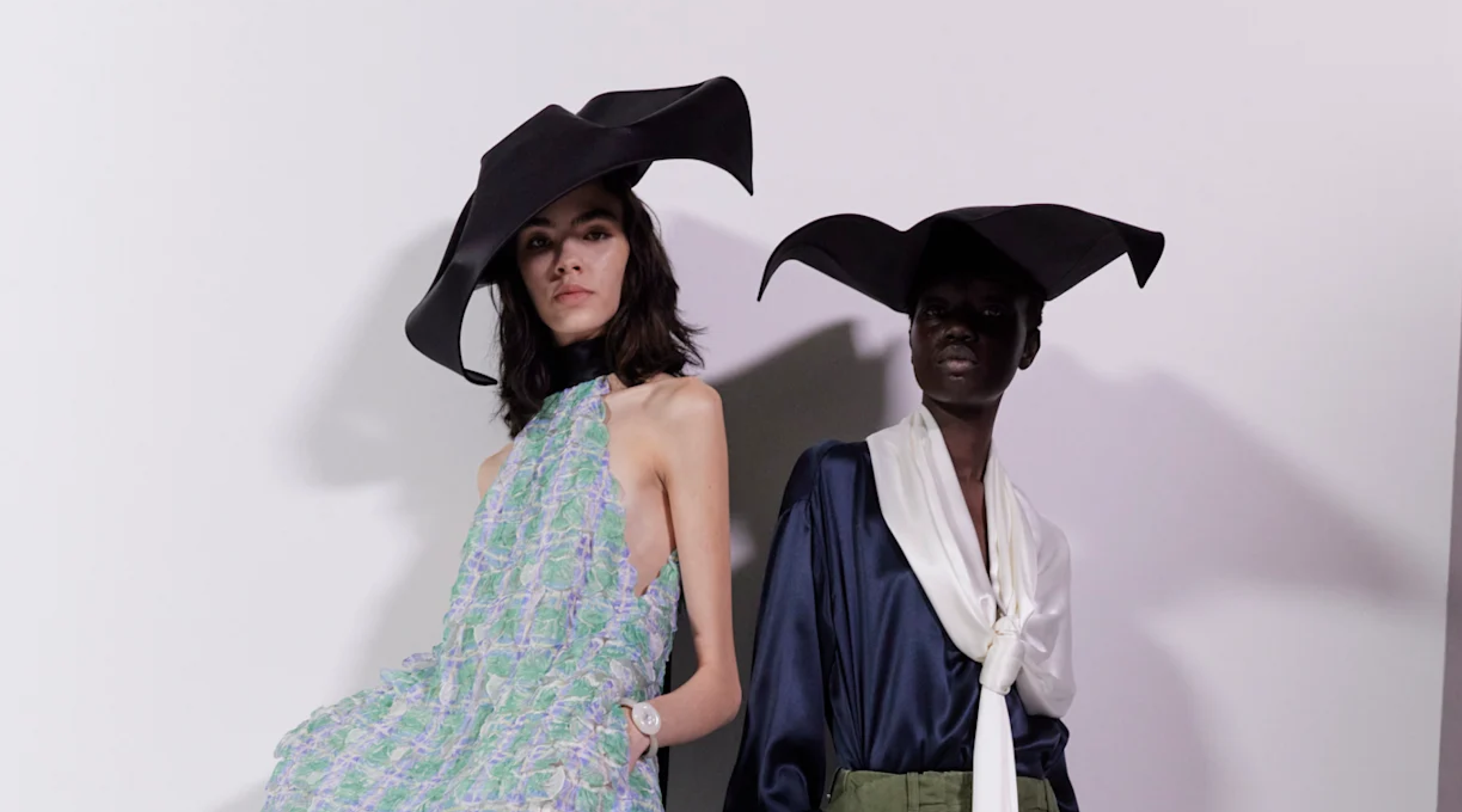 gap COLLECTIONS MILAN 2020-21 AUT&WIN 新品 Milan Fashion Week: Anteprima's Artful SS26 Collection Unveiled